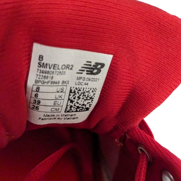 New Balance Fresh Foam/Fast Pitch/Toe Protect/Velo R2 Metal Cleats. NWT/Box - Picture 3 of 11